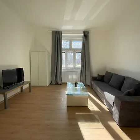 Apartmán Cozy & Spacious For 5 Guests In
